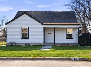 310 S Hampshire St, Saginaw, TX 76179