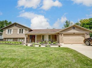 1326 Claycrest Rd, Vandalia, OH 45377