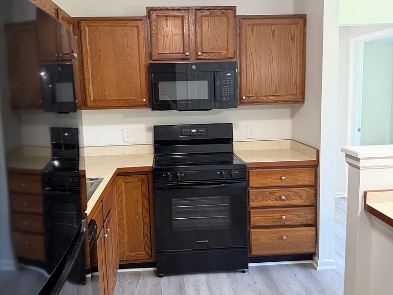 540 Main St #109 — Photo 13