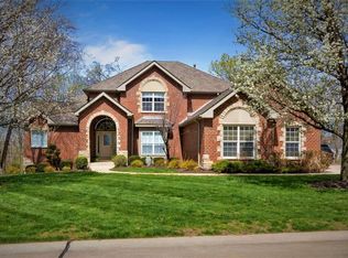 758 Southbrook Forest Ct, Weldon Spring, MO 63304