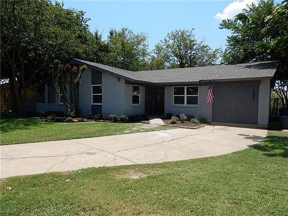 2nd image of 2808 Mark Twain Dr