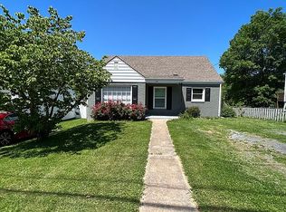 1704 Springhill Rd, Staunton, VA 24401