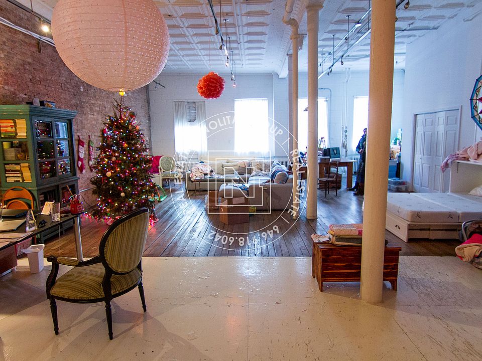 2nd image of 262 Bowery APT 2