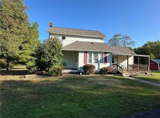 2332 McClintocksburg Rd, Deerfield, OH 44411