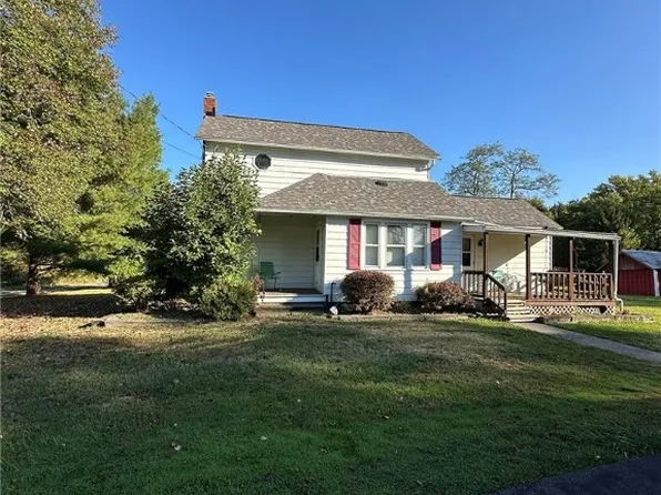 2332 McClintocksburg Rd, Deerfield, OH 44411