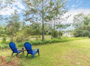 98 W Renoir Rd, Defuniak Springs, FL 32433
