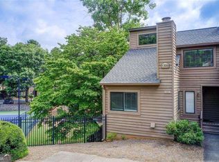 1301 Parkaire Xing, Marietta, GA