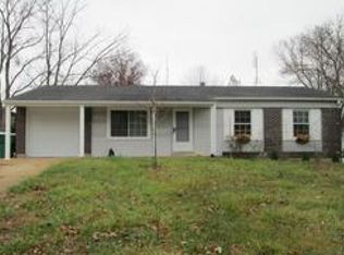 404 Wallach Dr, Eureka, MO 63025