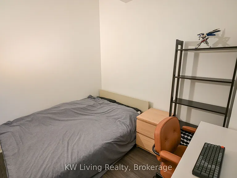 185 Alberta Ave #303 — Photo 22