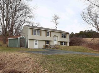 121 Truell Rd, White Riv Jct, VT 05001