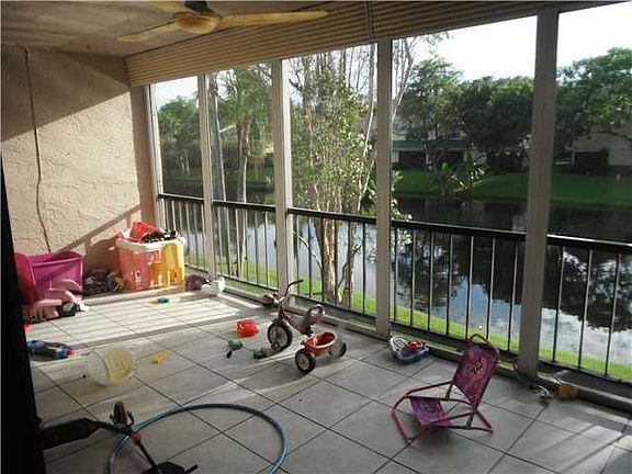 5th image of 541 N University Dr #70