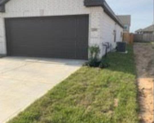 3rd image of 22814 Mahogany Hills Ln