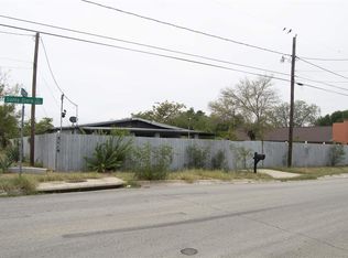 3119 Santa Clara St, Laredo, TX 78046