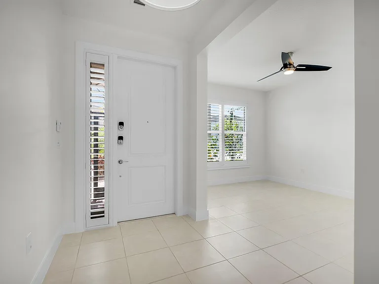 15205 Seaglass Terrace Ln — Photo 7