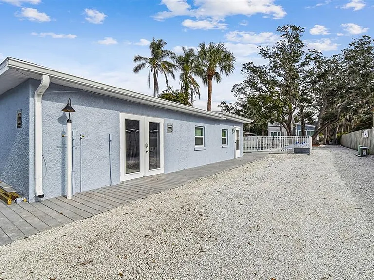 1523 Bayshore Blvd #3 — Photo 31