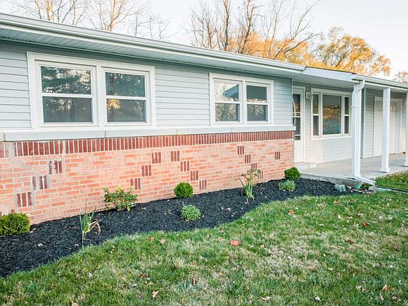 4th image of 3087 Stoney Dr