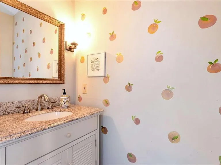 3978 Pine Shore Cir — Photo 23