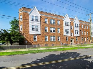 710 Savin Ave APT 7, West Haven, CT 06516