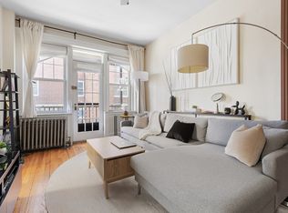 242 S Huntington Ave APT 3, Jamaica Plain, MA 02130