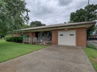 1520 Mouret St, Jeanerette, LA 70544