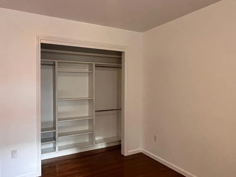 420 William St #1 — Photo 6
