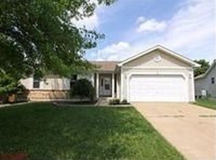 22 Brush Creek Ct, Saint Peters, MO 63304