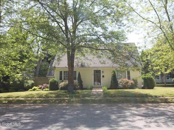 46 Coolidge Avenue, Glens Falls, NY 12801