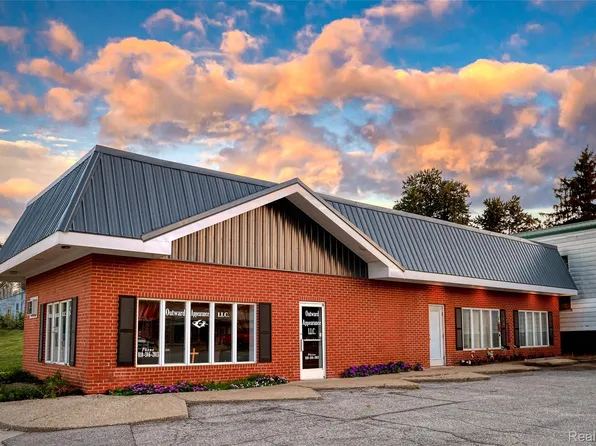4253 Main St, Brown City, MI 48416