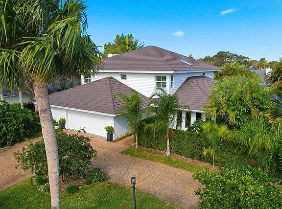 4th image of 1786 Cypress Ln