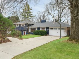 629 Garrett Dr, Columbus, OH 43214