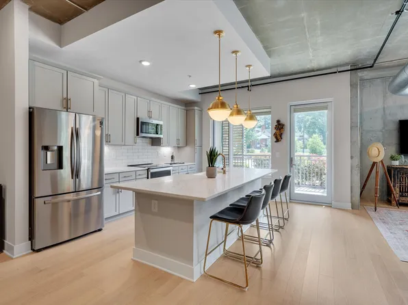 105 Chatham Walk Ln #102, Cary, NC 27511