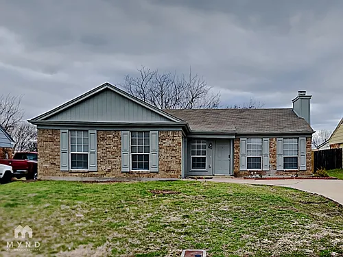 7417 Shadow Bend Dr Photo 1