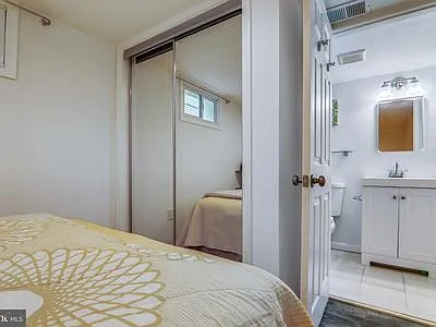 713 Sheridan St NW — Photo 22