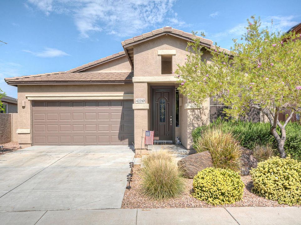 1st image of 42210 N 47th Ct