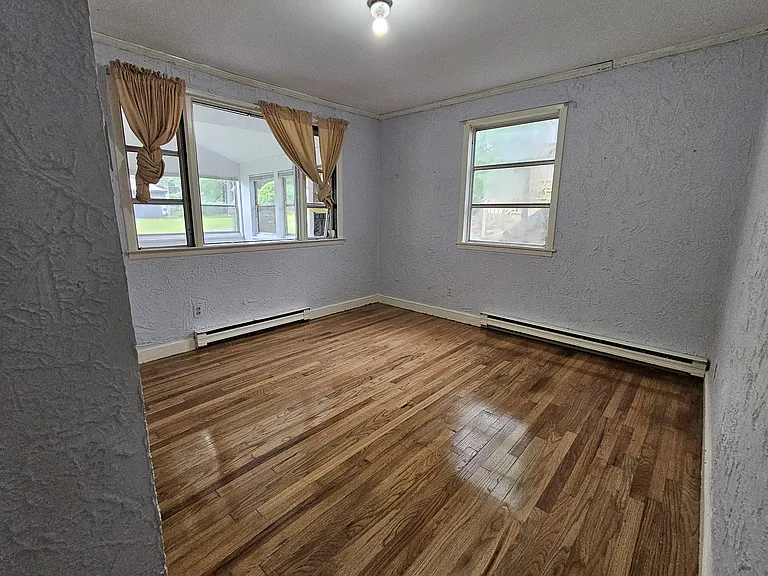 33 Melody Lake Dr — Photo 3