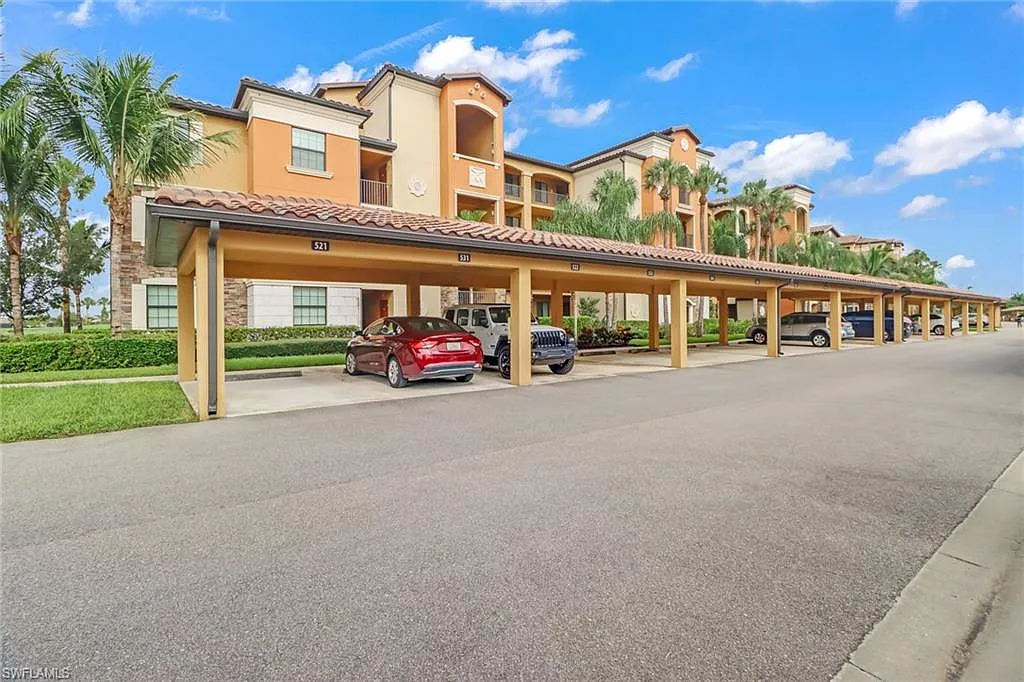 2 bed, 2.0 bath, 1107 sqft, $7,200 — Photo 1
