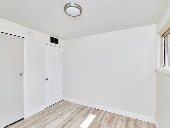 4th image of 8431 January Ave