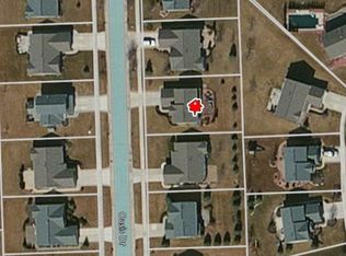 56432 Oasis Dr, Macomb, MI 48042