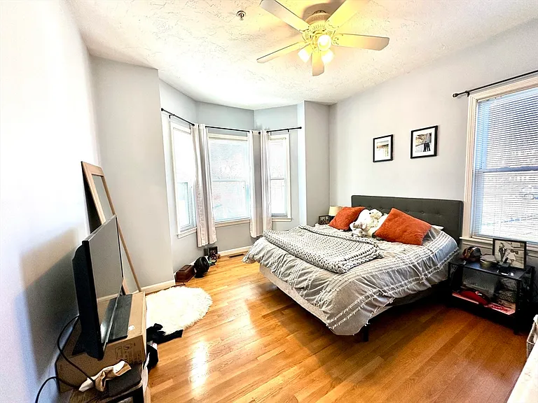 26 Cherry St #1 — Photo 9