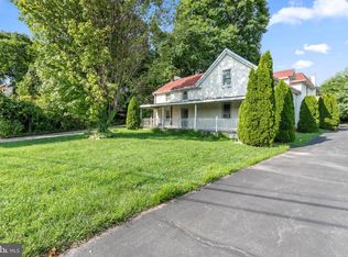 621 Ridge Pike, Lafayette Hill, PA 19444
