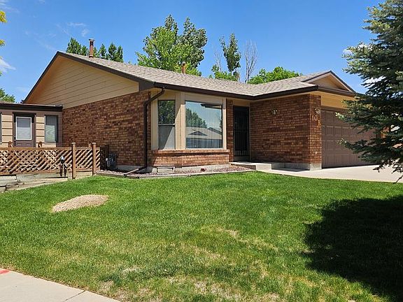 2nd image of 10 Windbridge Ln