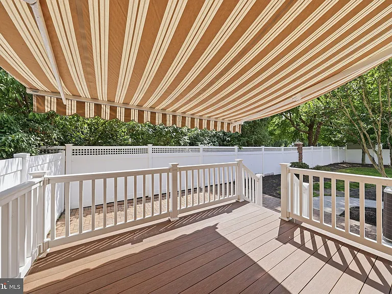 3518 Trevi Ct — Photo 29