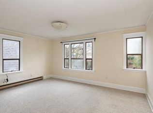 1132 19th Ave #B, Seattle, WA 98122