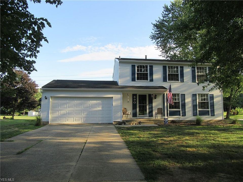 1st image of 890 Berkshire Dr