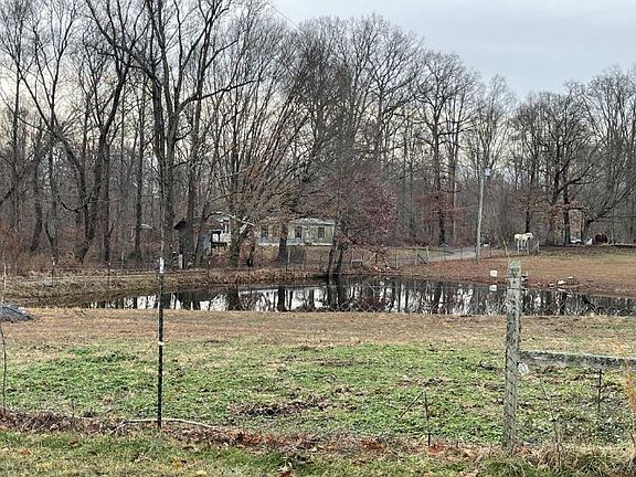 4th image of 540 McClendon Ln