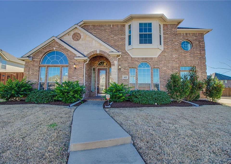 1st image of 602 Windy Knoll Dr