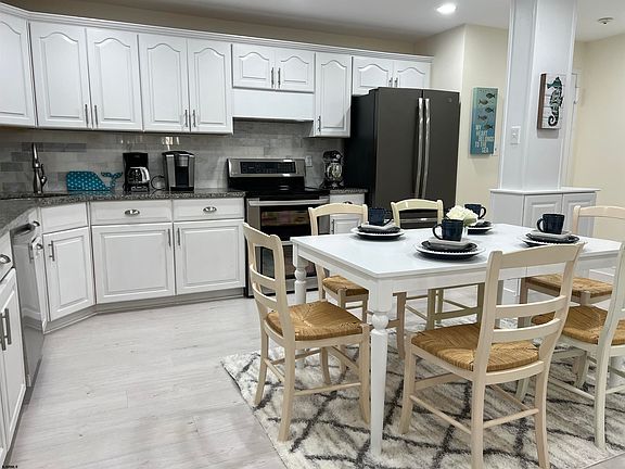 5th image of 935 Ocean Ave APT 318