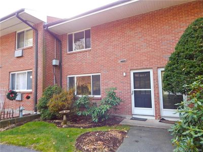 1668 Farmington Avenue #3, Farmington, CT, 06085
