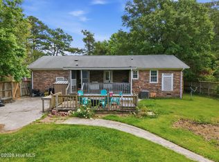 246 Ernest Gurganus Rd, Jacksonville, NC 28540