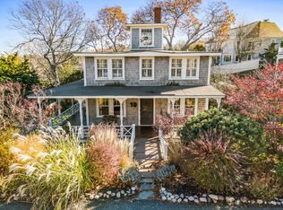 10 Shawmut Rd, Sagamore Beach, MA 02562
